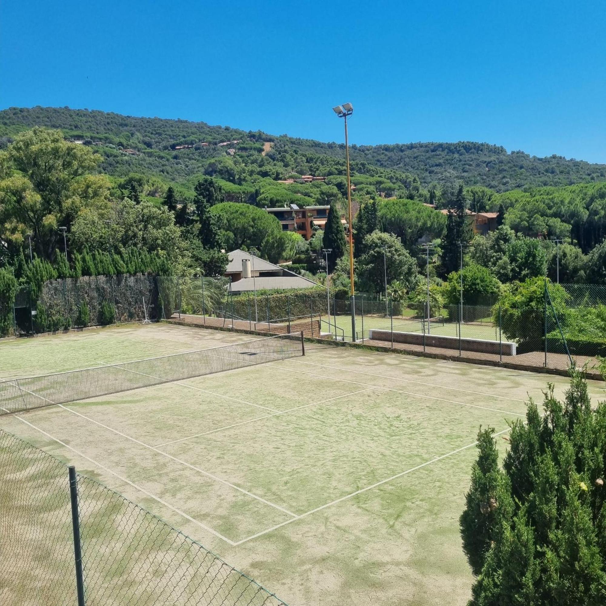 Residence Solemaremma Кастильоне-делла-Пеская Экстерьер фото